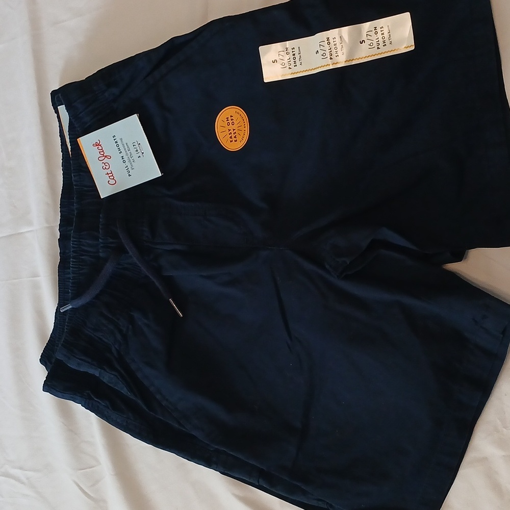 Cat & Jack Boys Dark Blue Athletic Shorts, school or casual knee lengh (3pairs)